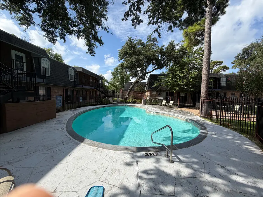 9011 Gaylord Street #43, Hedwig Village, TX 77024 - #3