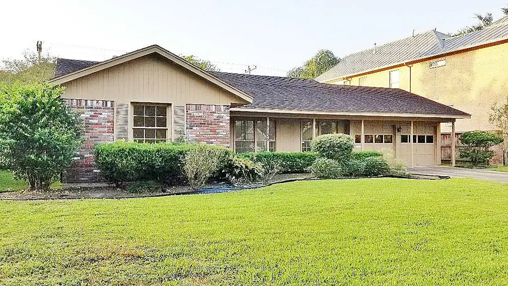 5135 Darnell Street, Houston, TX 77096 - #1