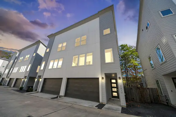 4810 Martin Oaks Lane, Houston, TX 77018