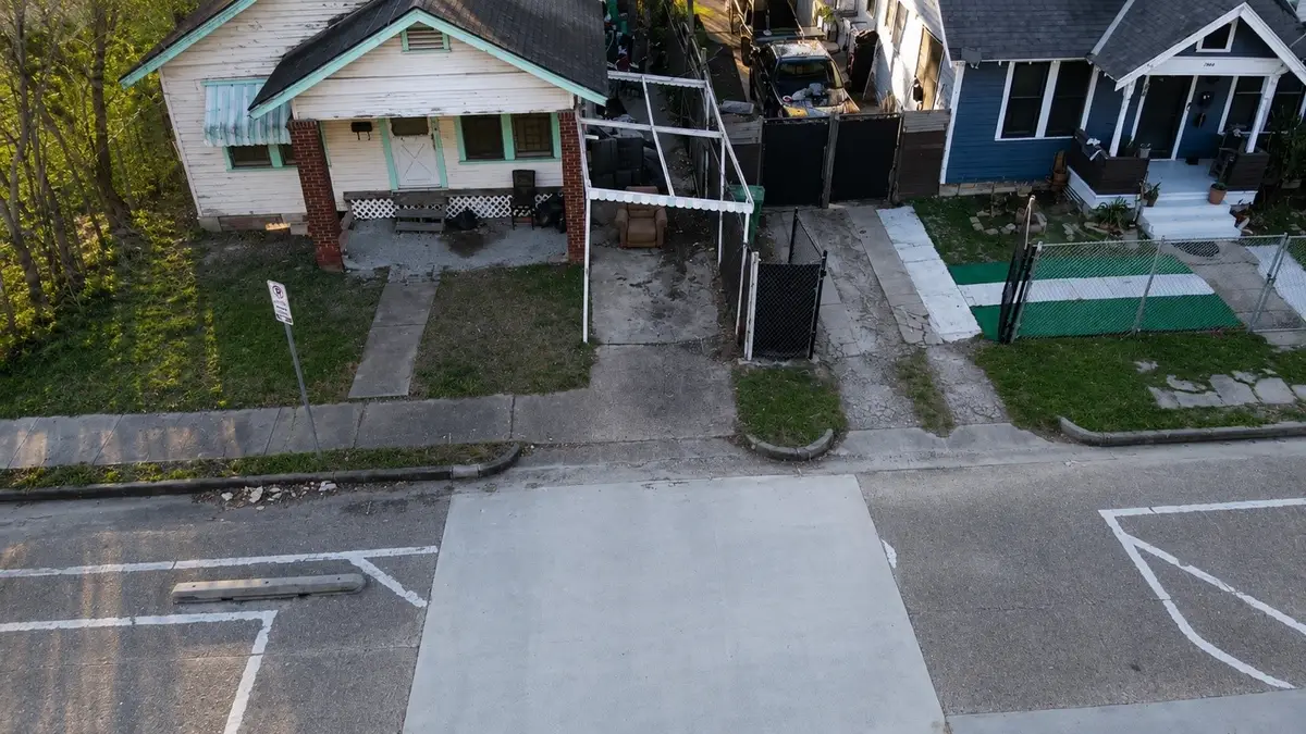 2305 Elysian Street, Houston, TX 77026 - #1