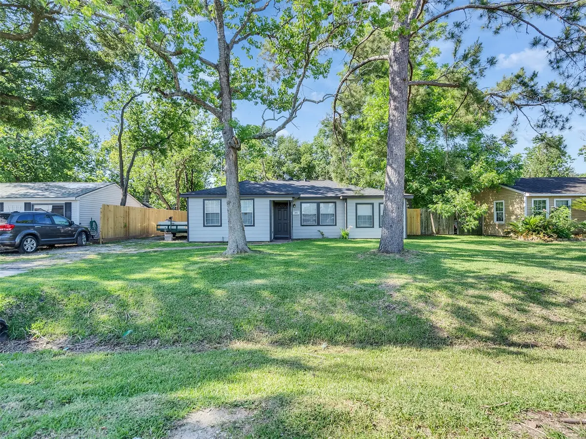 7426 Stephanie Drive, Deer Park, TX 77536 - #1