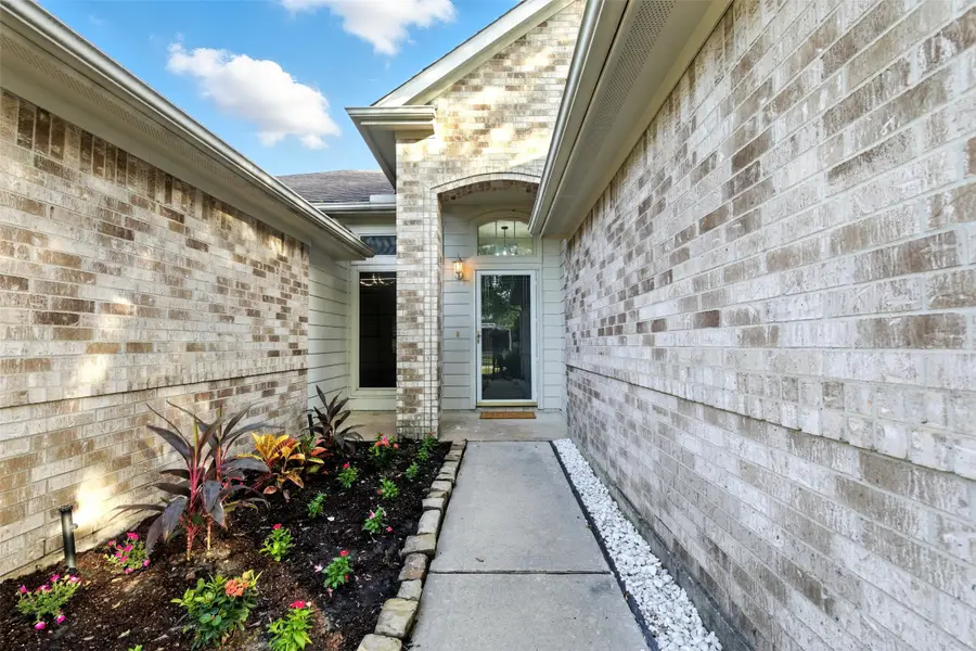 2119 Hannover Way, Spring, TX 77388 - Image #3