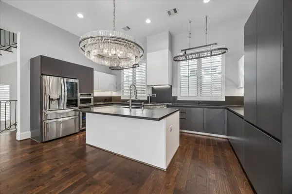 11104 Savannah Woods Lane, Houston, TX 77043