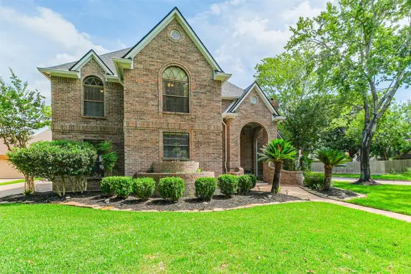 10402 Hondo Hill Road, Houston, TX 77064