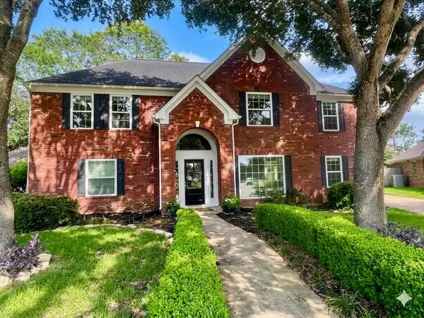 4423 Knightsbridge Boulevard, Sugar Land, TX 77479