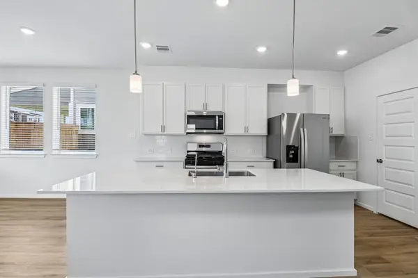 2169 Boardwalk Lane, Kemah, TX 77565