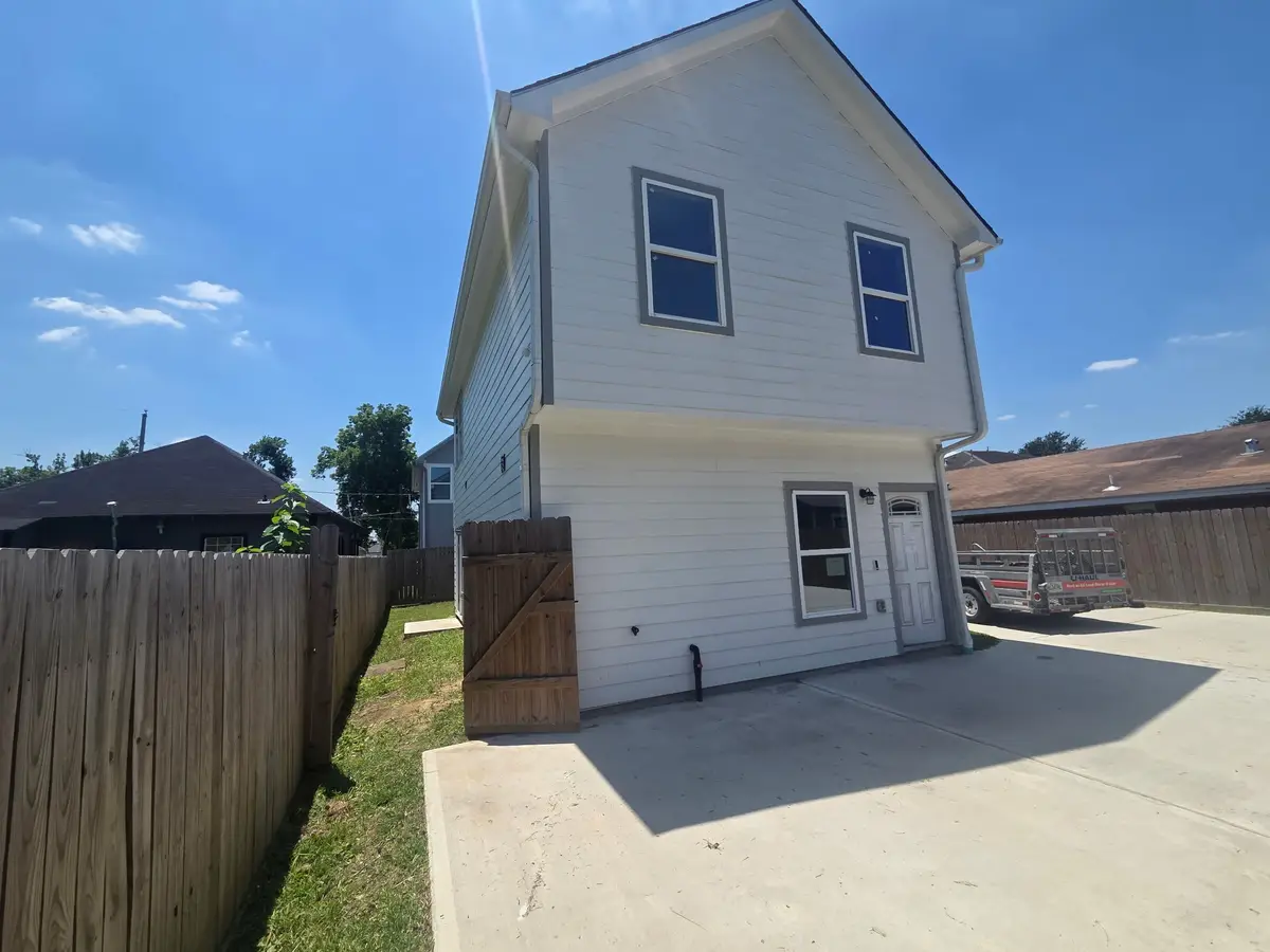 4009 King Street, Houston, TX 77026 - #1