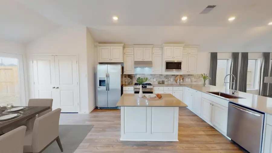 21731 Willow River Canyon Lane, Waller, TX 77484 - Image #2