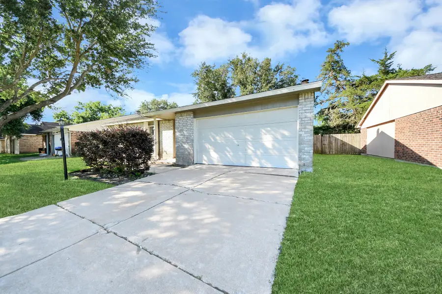 6834 Kearney Drive, Richmond, TX 77469 - #2