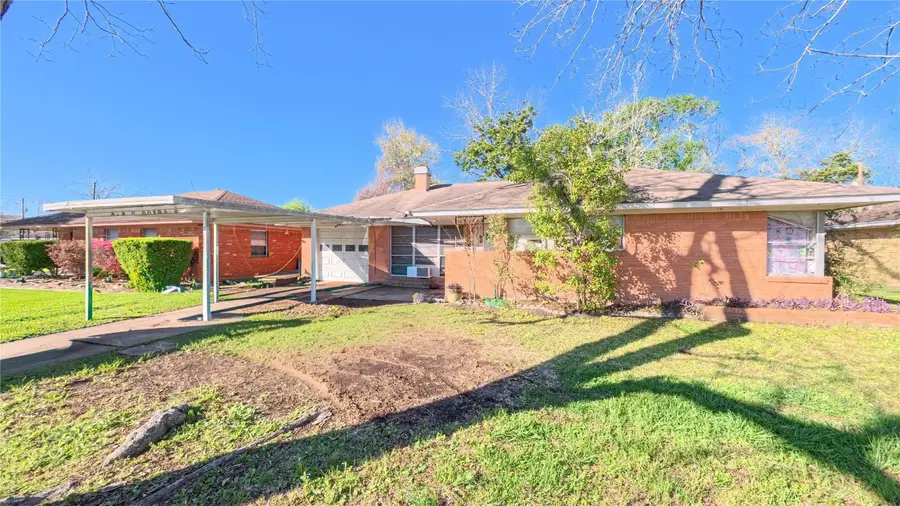 1504 Colby Drive, Baytown, TX 77520 - #2