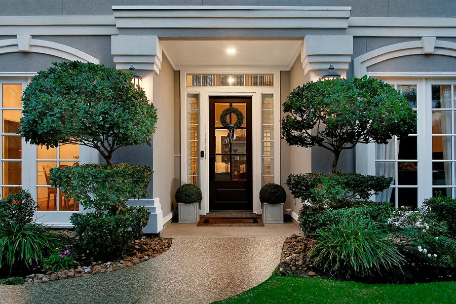 2 Graceful Elm Court, The Woodlands, TX 77381 - Image #3