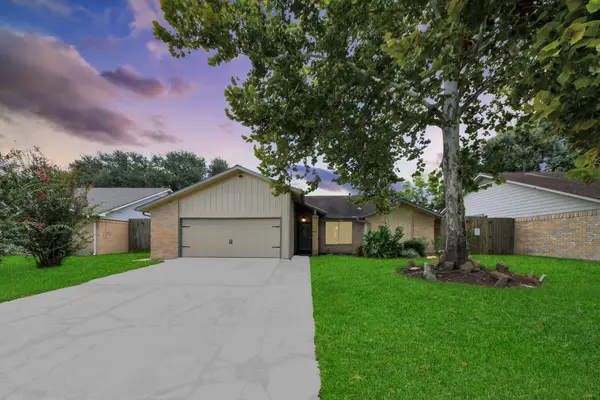 16011 Sierra Grande Drive, Houston, TX 77083