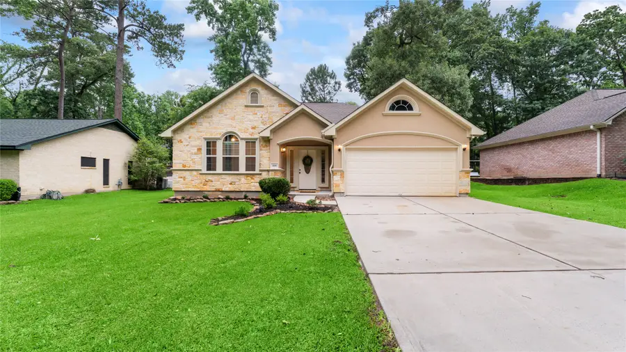 1840 Green Briar Drive, Huntsville, TX 77340 - #2