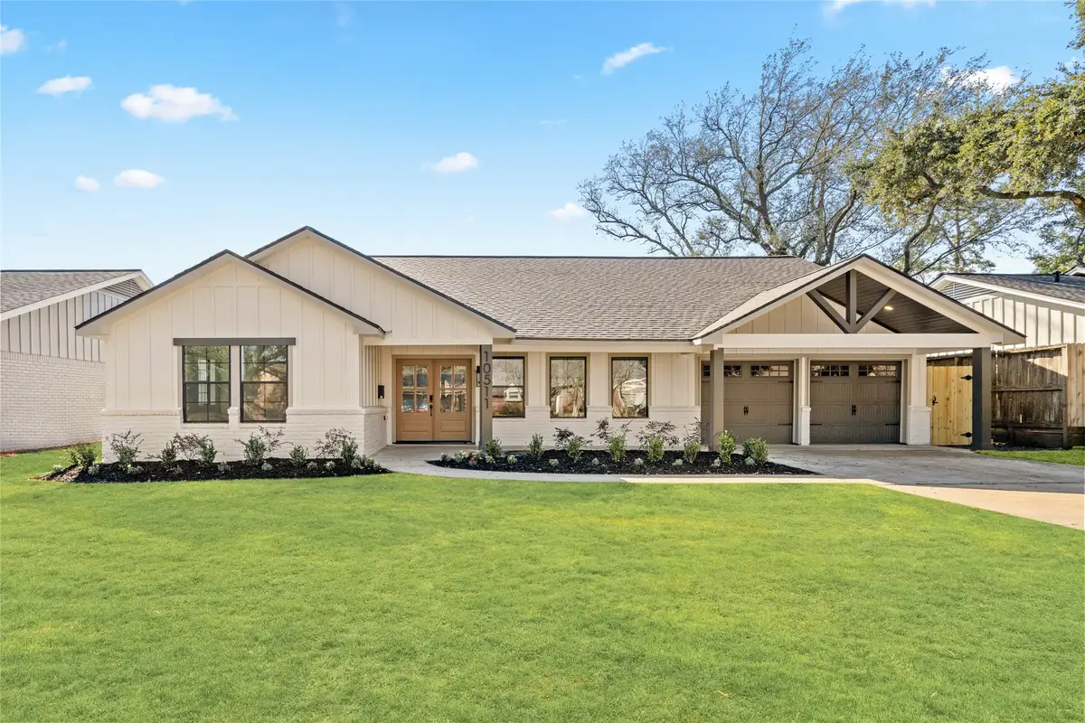 10511 Londonderry Drive, Houston, TX 77043 - Image #1