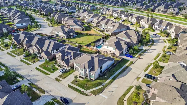 19830 Broken Cactus Drive, Cypress, TX 77433