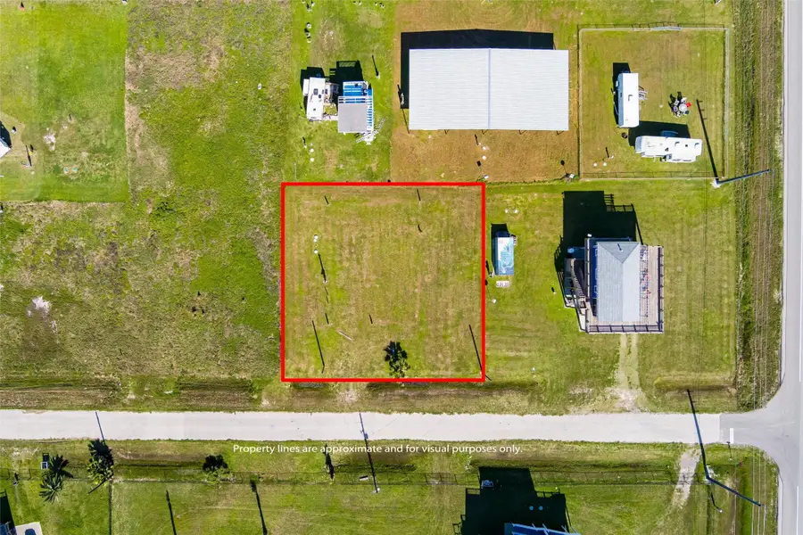 1010 Rollover 2, Gilchrist, TX 77617 - #2