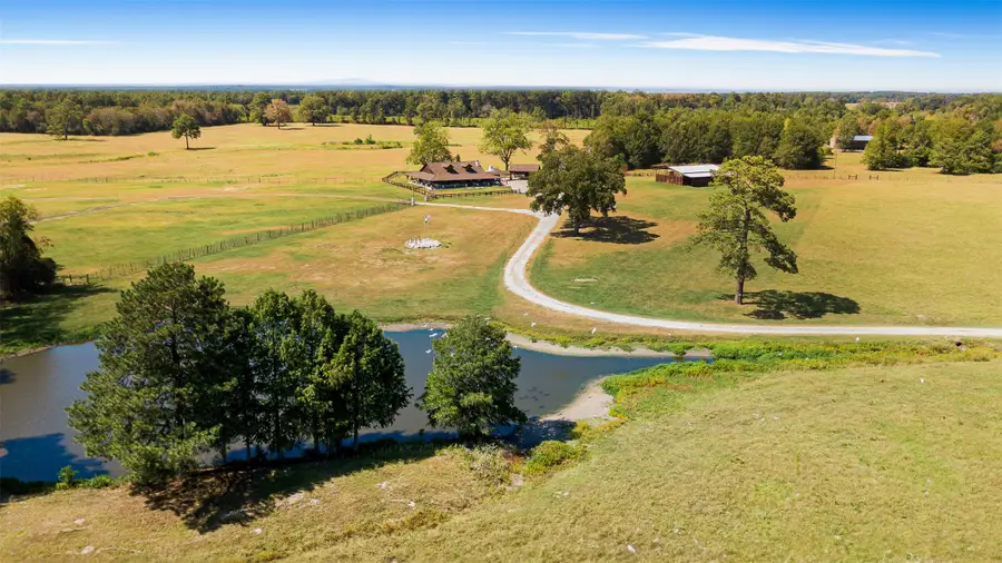 508 Hubert Cryer Road, Zavalla, TX 75980 - #2
