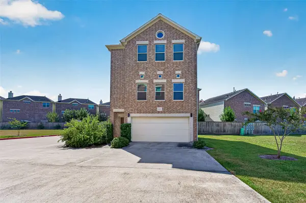 11603 Main Fir Drive, Houston, TX 77025