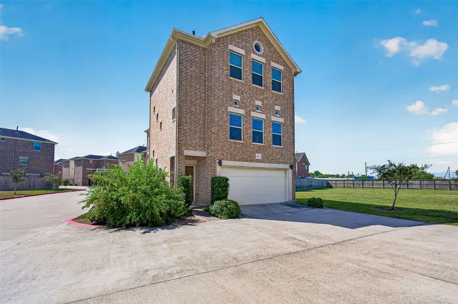11603 Main Fir Drive, Houston, TX 77025 - #2