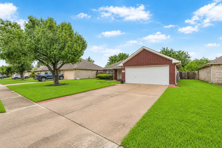 203 Green Isle Avenue, Dickinson, TX 77539 - #3