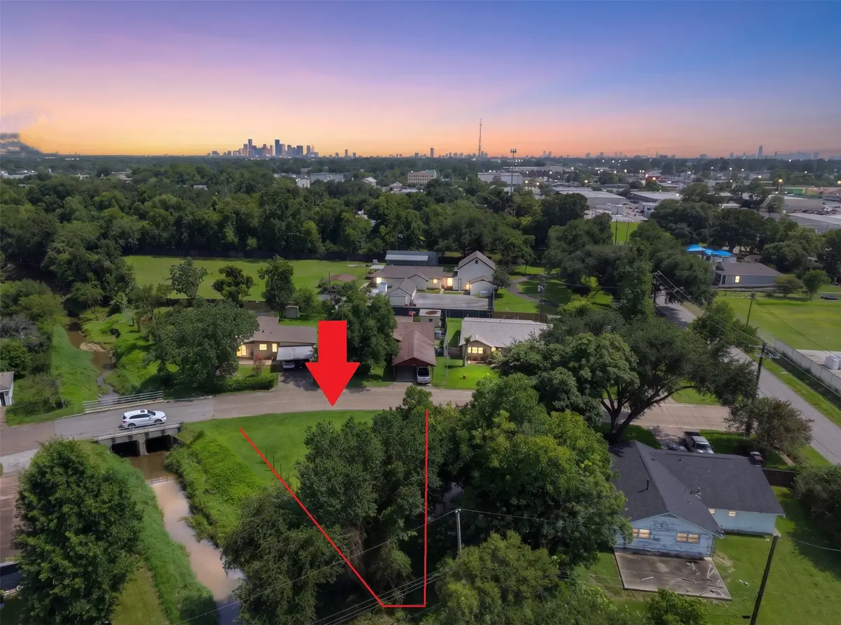 522 Surratt Drive, Houston, TX 77091 - #1