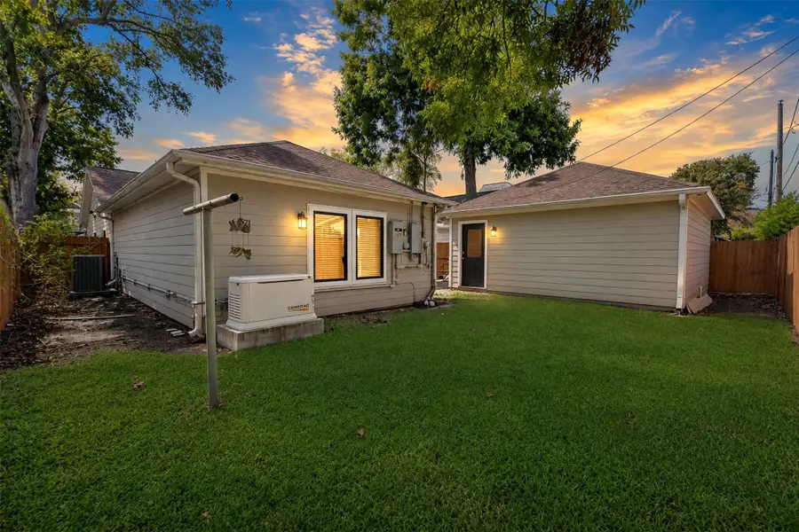 1642 Chippendale Road, Houston, TX 77018 - #2