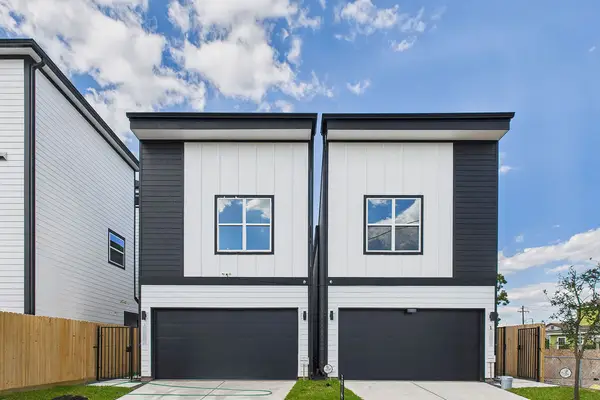 1103 Amundsen, Houston, TX 77009