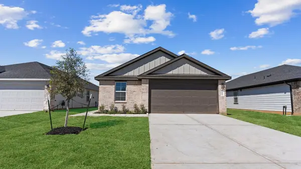 10722 Dogwood Sky Drive, Beasley, TX 77417