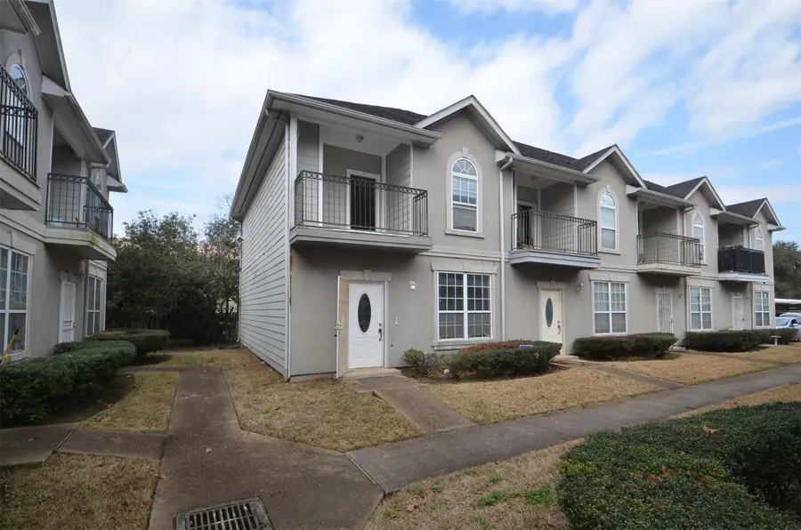 11045 Landswalk Drive #115, Houston, TX 77099 - #3