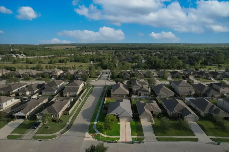 301 Turquoise Trade Drive, La Marque, TX 77568 - #2