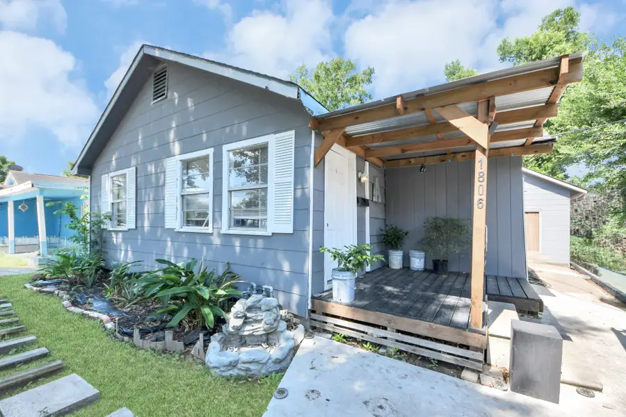 1806 Miami Road, Pasadena, TX 77502 - #2