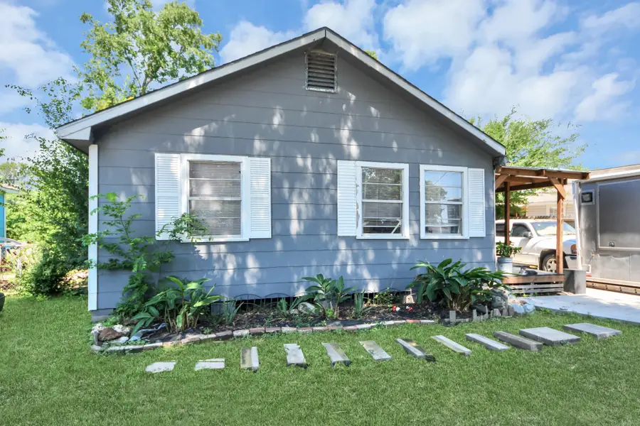 1806 Miami Road, Pasadena, TX 77502 - #3