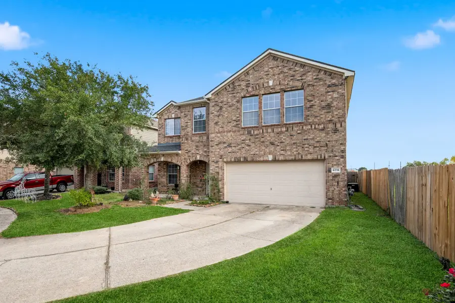 6715 Castle Terrace Court, Spring, TX 77379 - Image #3
