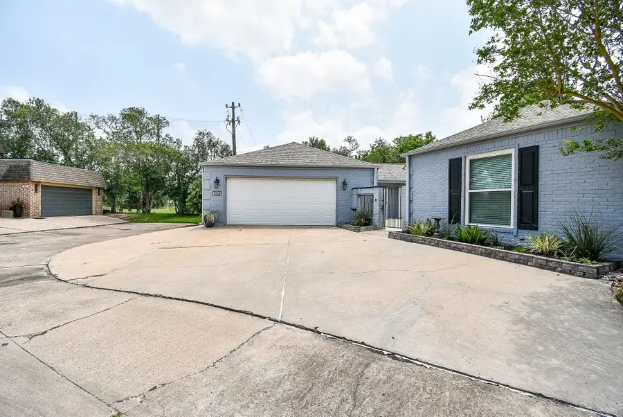 2814 Foxfire Circle, Missouri City, TX 77459 - #2