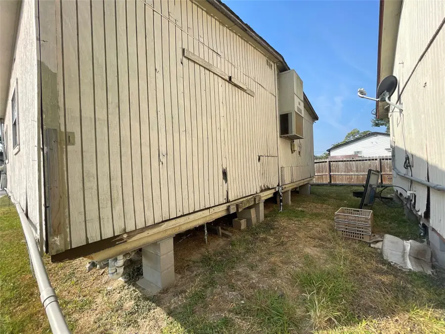 7100 W Knoll Street, Houston, TX 77028 - Image #3