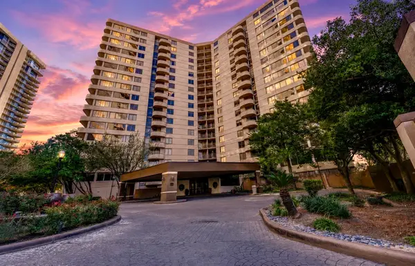 3525 Sage Road #703, Houston, TX 77056