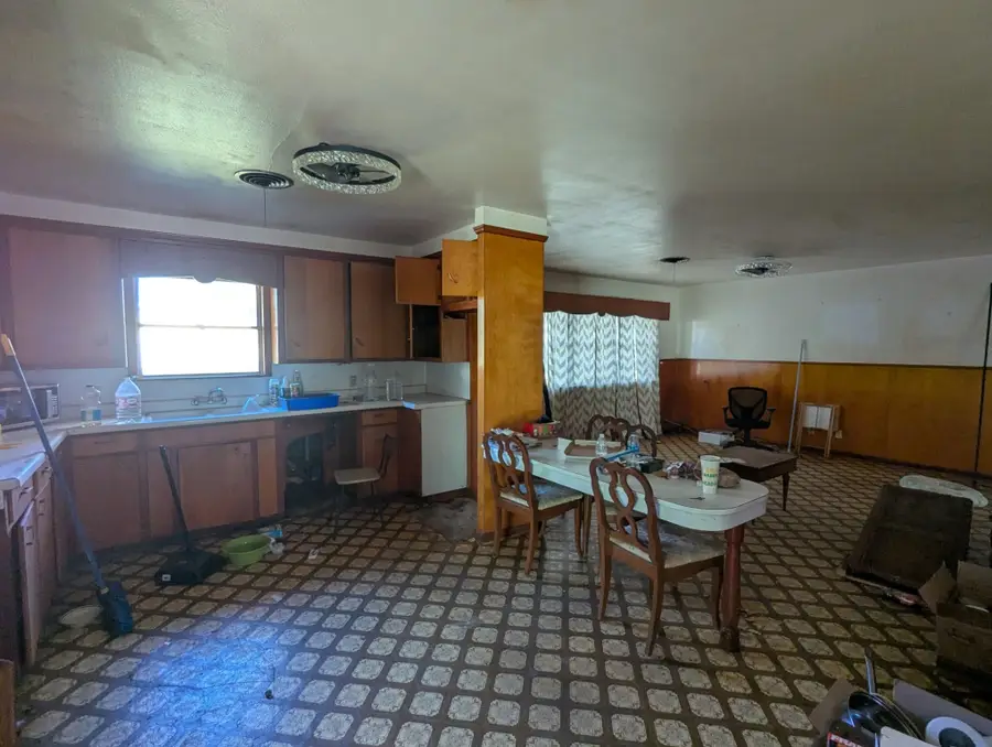 114 Wallisville Road, Liberty, TX 77575 - Image #2