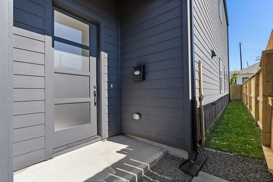 1215 Sampson Street, Houston, TX 77003 - Image #2