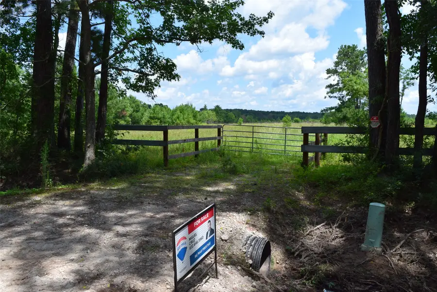 620 County Road 301 N, Dayton, TX 77535 - #2