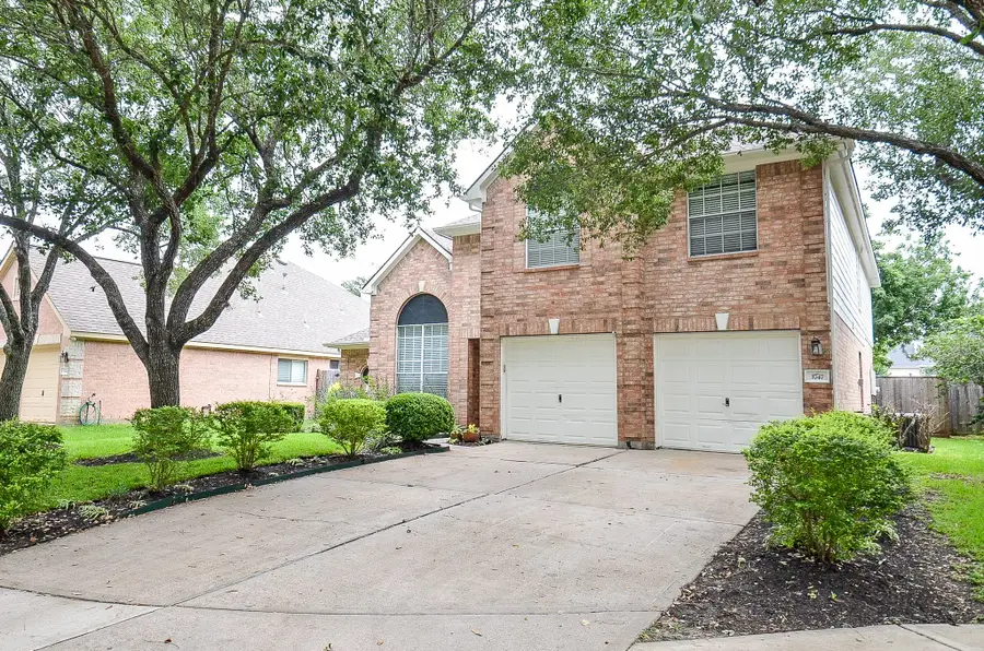 3747 Heritage Colony Drive, Missouri City, TX 77459 - #2
