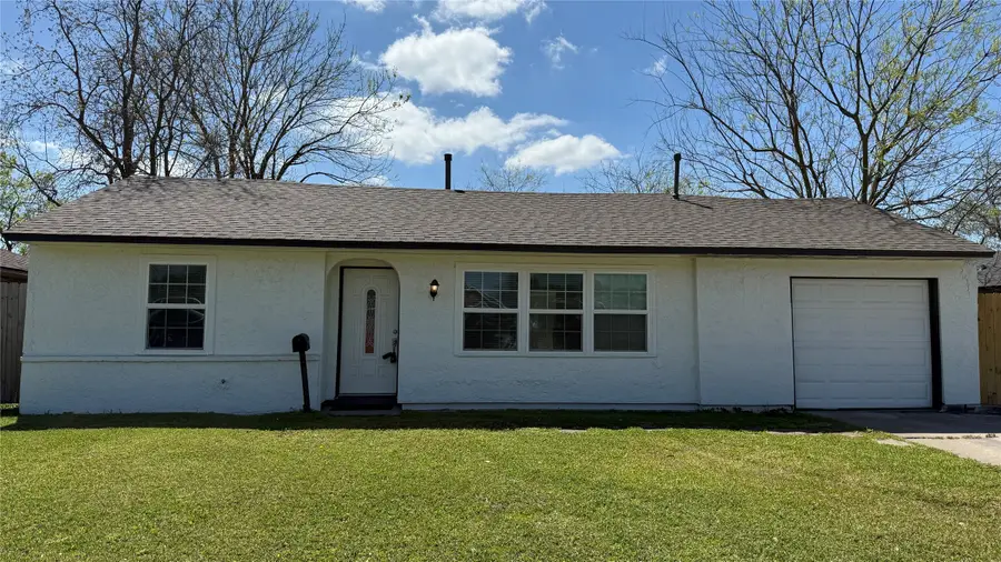 1426 Shawnee Street, Houston, TX 77034 - #2