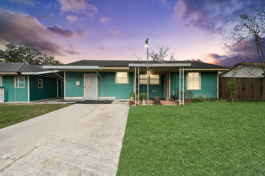 9701 Foredale Street, Houston, TX 77075 - #2