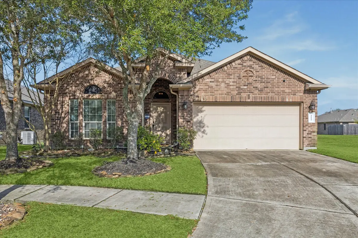 3222 Doves Nest Court, Dickinson, TX 77539 - Image #1