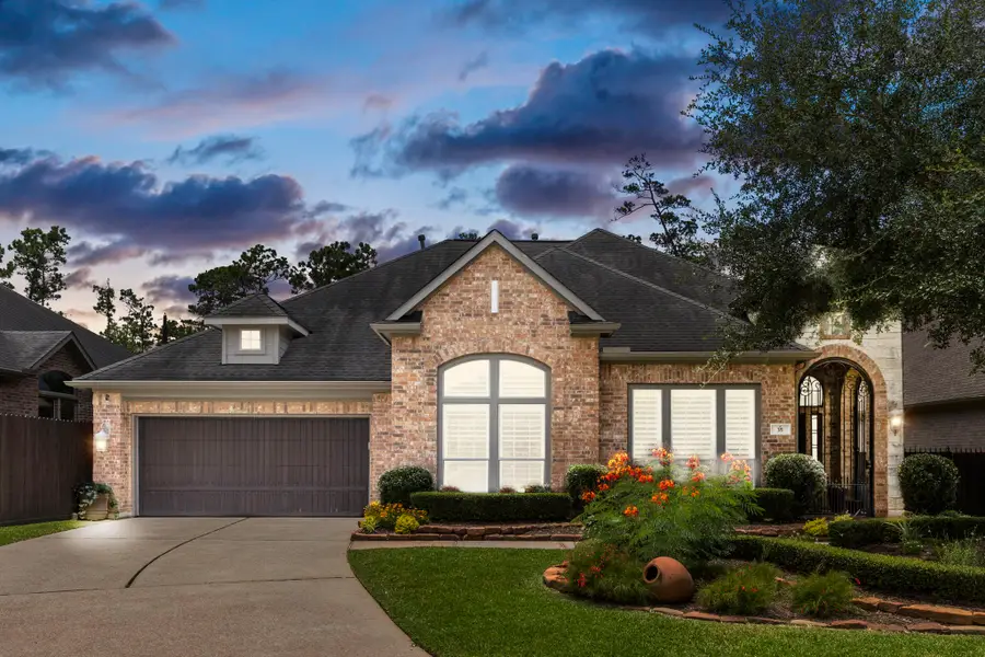 35 Avalon Oaks Court, Shenandoah, TX 77381 - #3