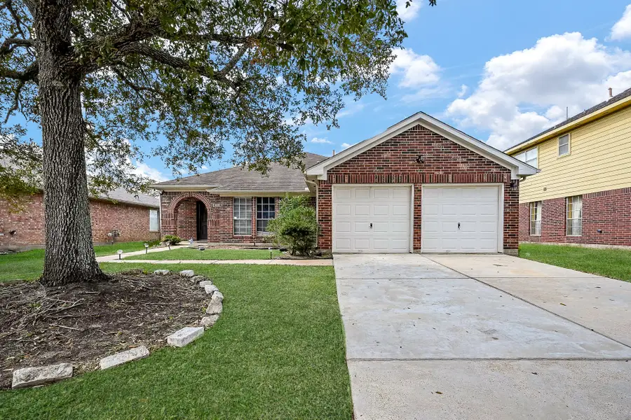 4426 Eaglewood Trail Drive, Fresno, TX 77545 - Image #2