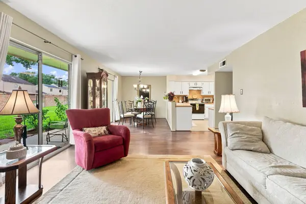 14515 Wunderlich Drive #305, Houston, TX 77069