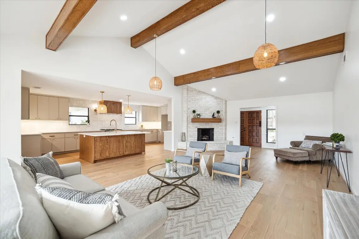 7715 Twin Hills Drive, Houston, TX 77071 - #1