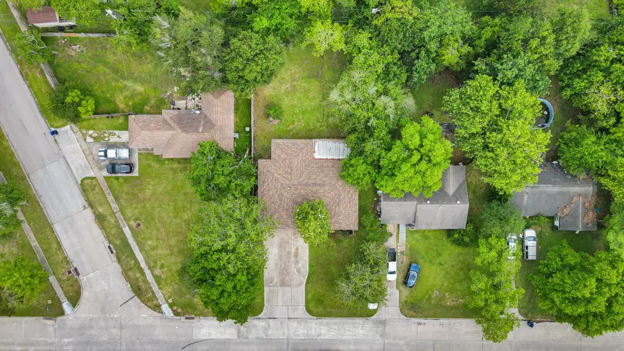 1026 16th Avenue N, Texas City, TX 77590 - #3