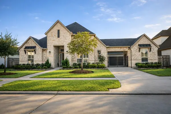 29819 Kate Creek Lane Lane, Fulshear, TX 77441