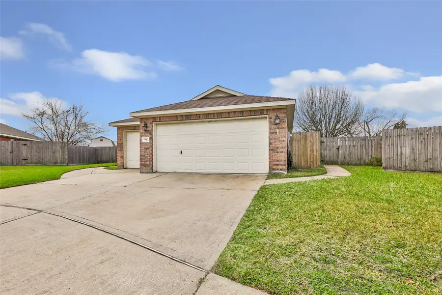 7507 Omaha Drive, Baytown, TX 77521 - #2